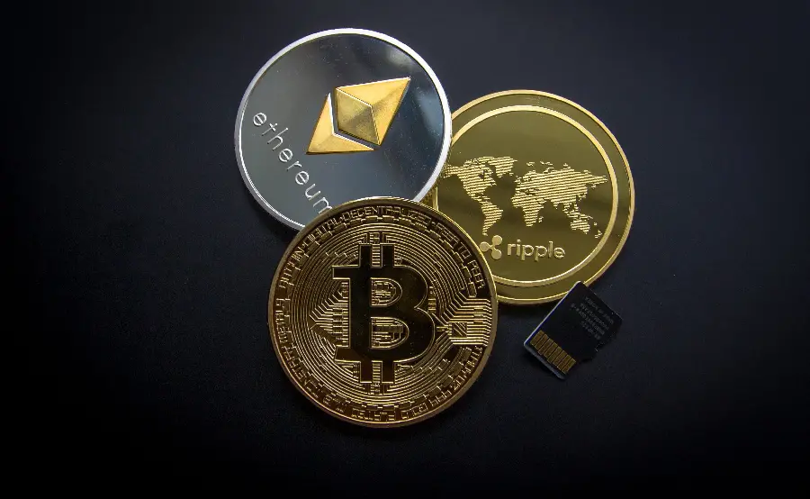 High Quality Photos of Ethereum ETH, Bitcoin and Ripple Digital Currencies
