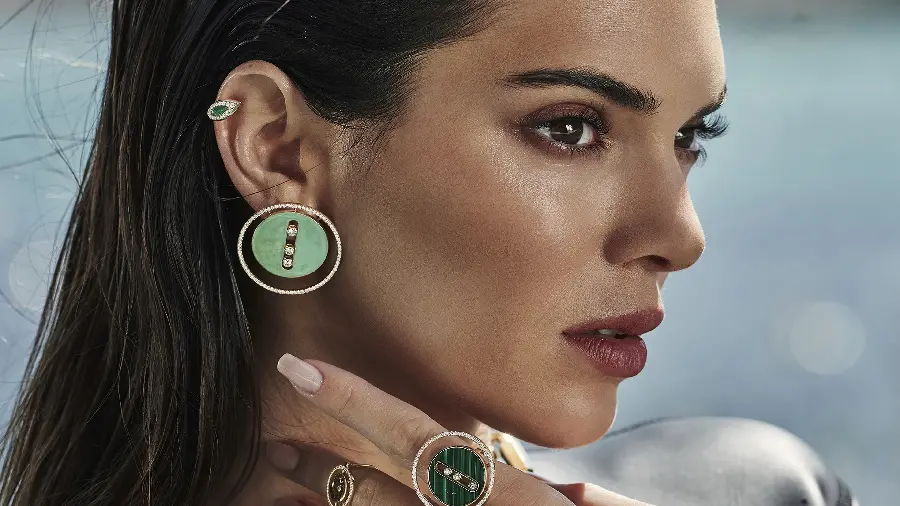 Beautiful and Cool Makeup Photo of Kendall Jenner, Victoria's Secret Model