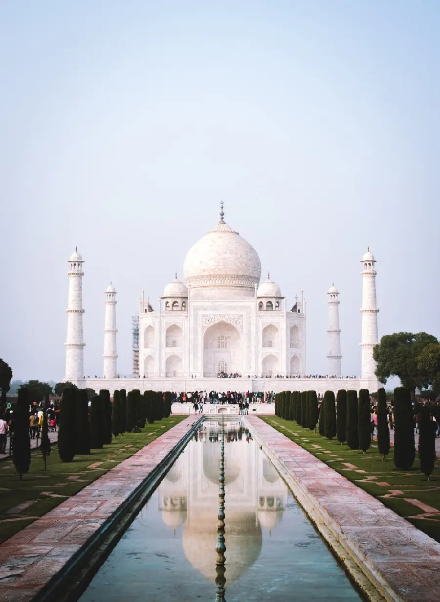 Download the Taj Mahal stock image in jpg format for designers