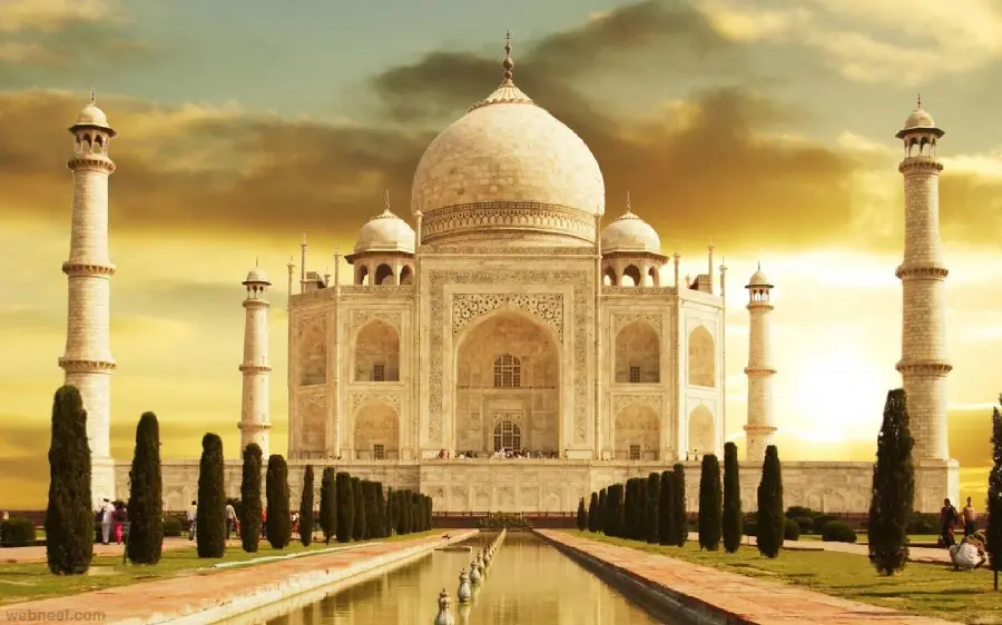Photo of the Taj Mahal for Instagram highlight cover and story