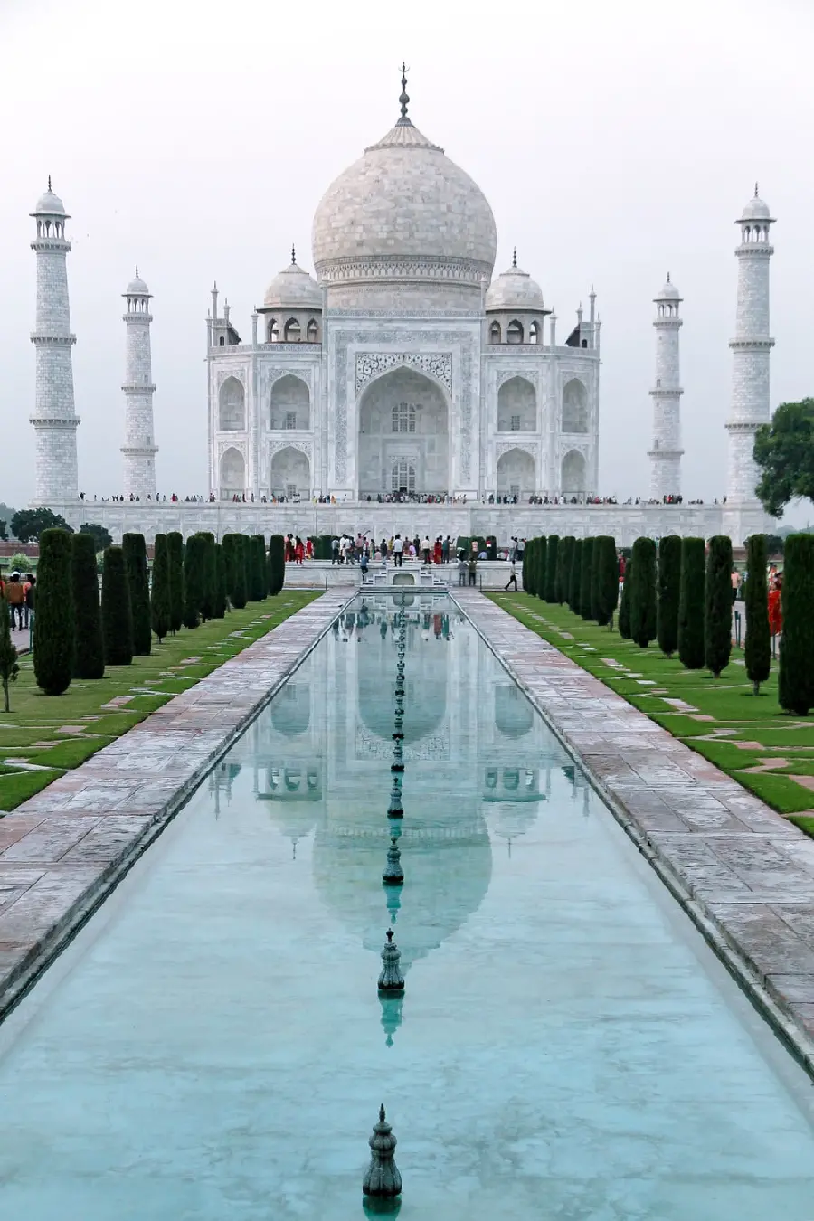 High-quality photo and professional stock image of the Taj Mahal for free