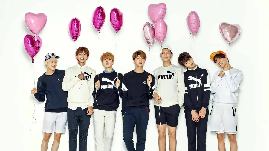 BTS profile photo with Puma brand clothes and balloons in hand