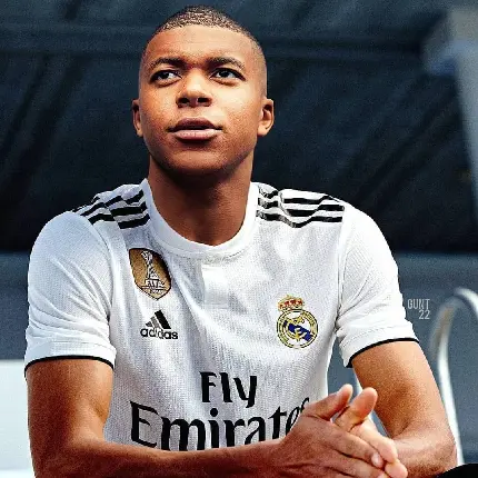 Kylian background photo Mbappe in Real Madrid
