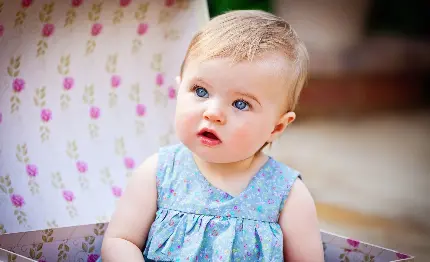Download funny baby girl photo in HD quality