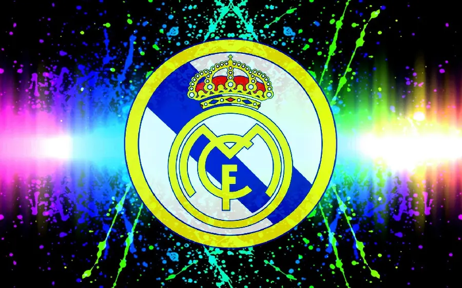 A refreshing photo of the Real Madrid logo with a green and blue watercolor background