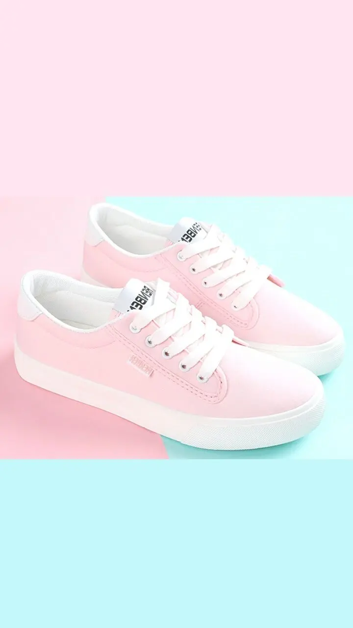 Beautiful Background of Pink Girly Shoes for Desktop 