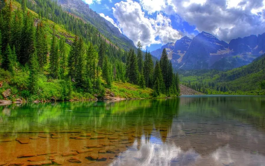 Shining Lakeside Nature Background with the Best Quality for Laptop