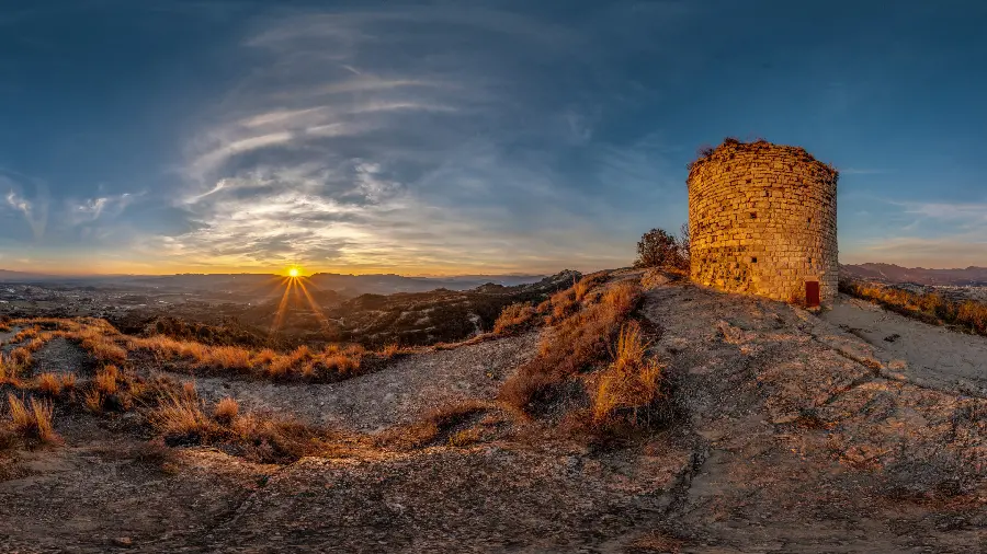Download an eye-catching background and background of a historical castle in the desert for special people in high quality