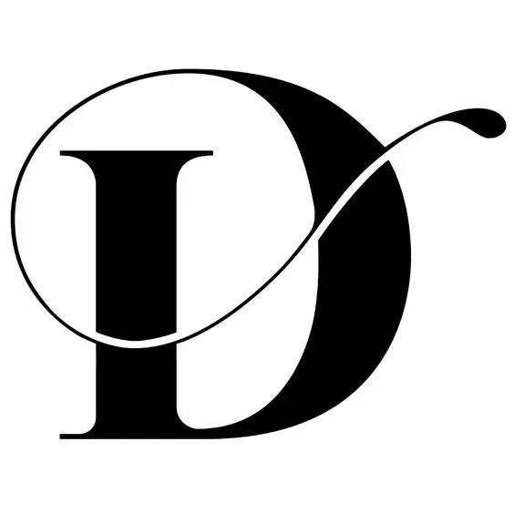 Download high-quality digital photo of the English letter D 