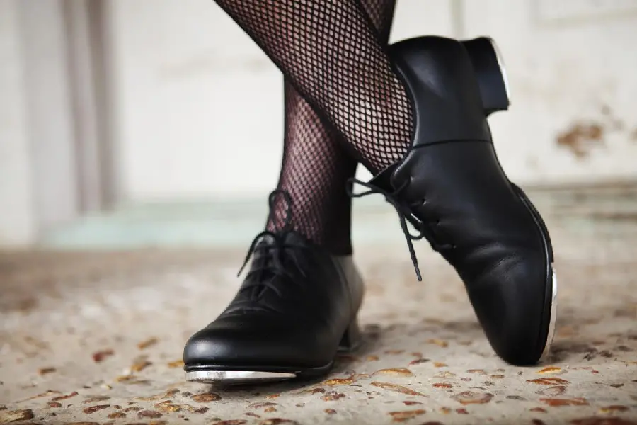 Girly Profile Picture of Black Formal Shoes in HD Quality