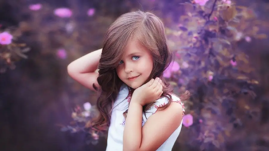 The most beautiful purple profile picture of a little girl in Full HD quality 