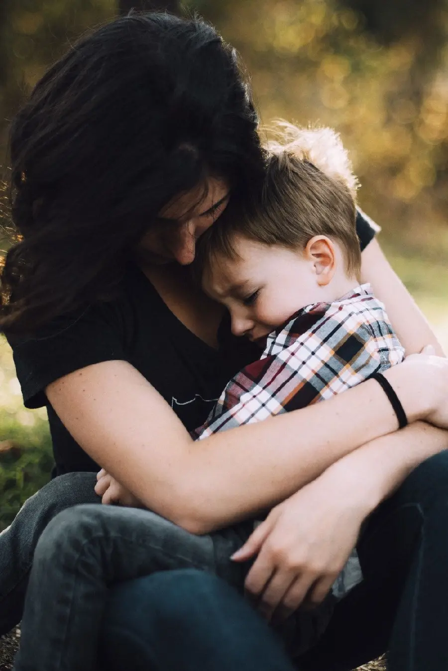 Latest Mother and Child Hug Picture for Instagram Post