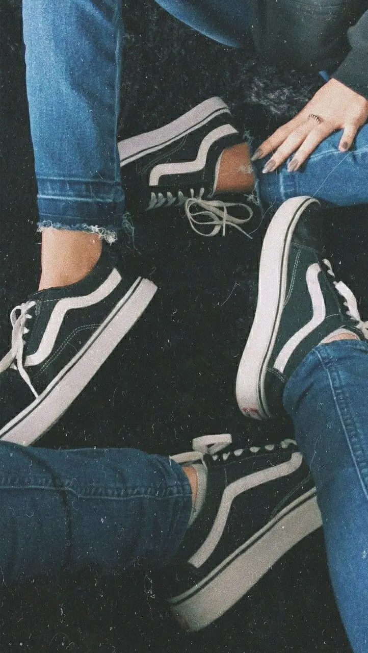 Romantic profile shoes of black and white shoes set with HD quality 