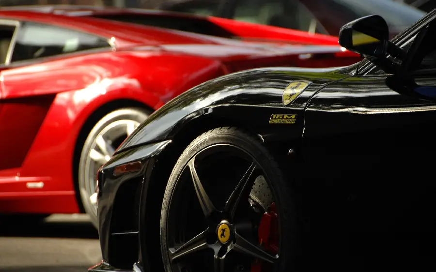 The most attractive image of a black Ferrari car as a Windows 11 background