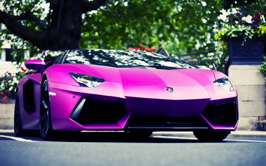Beautiful purple Lamborghini car background for Windows 10 and 11