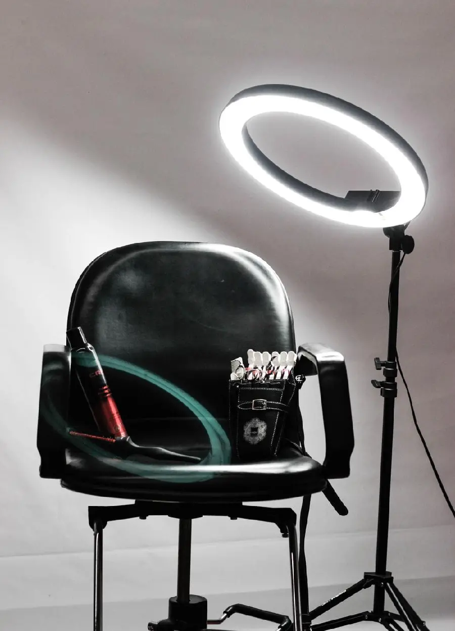 Awesome profile picture with barber chair design for WhatsApp