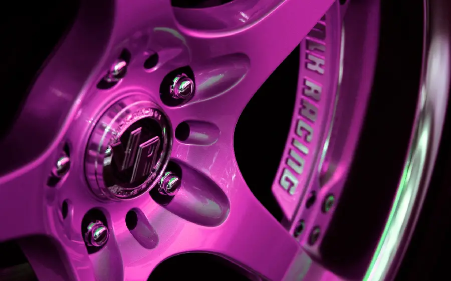 Fantasy and Pink Sport Rims in a Spectacular 4K Frame