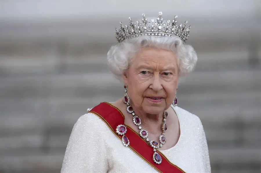Dream image of Queen Elizabeth II with a crown and royal dress