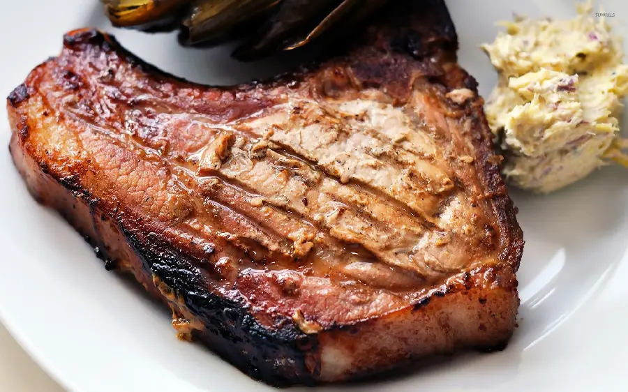 Charred steak and mashed potatoes