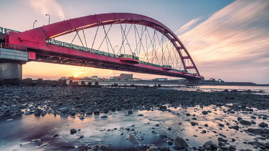 Download background image Pleasant for the background of the pink arched suspension bridge in excellent quality suitable for special people