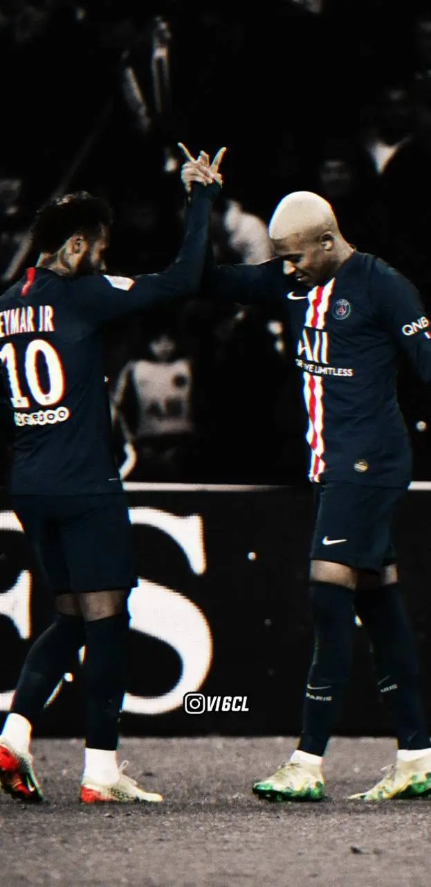 Black and white image of Neymar and Mbappe with their special handshake figure