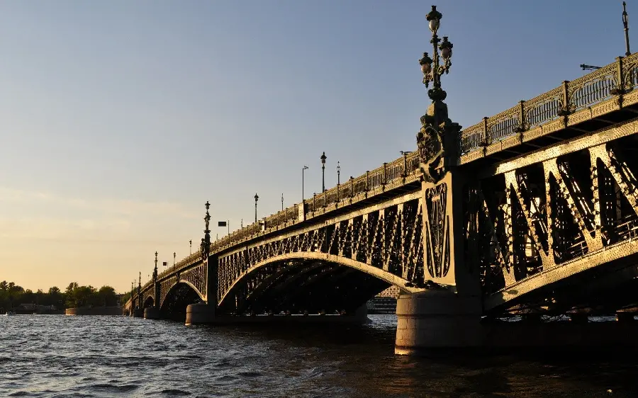 Background photo of the vast Trinity Bridge in St. Petersburg, Russia