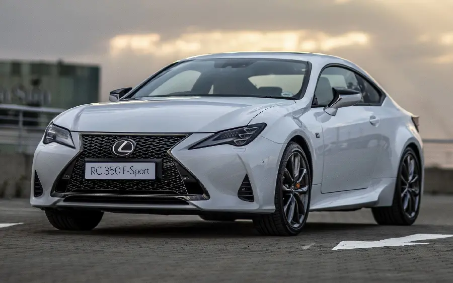 Classy background of the white Lexus RC F in full quality suitable for Instagram