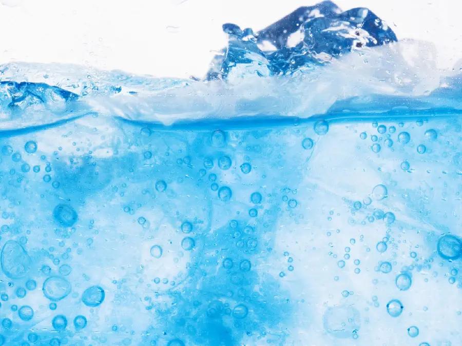 The most downloaded simple and original photo of ice floating on water in 4K quality