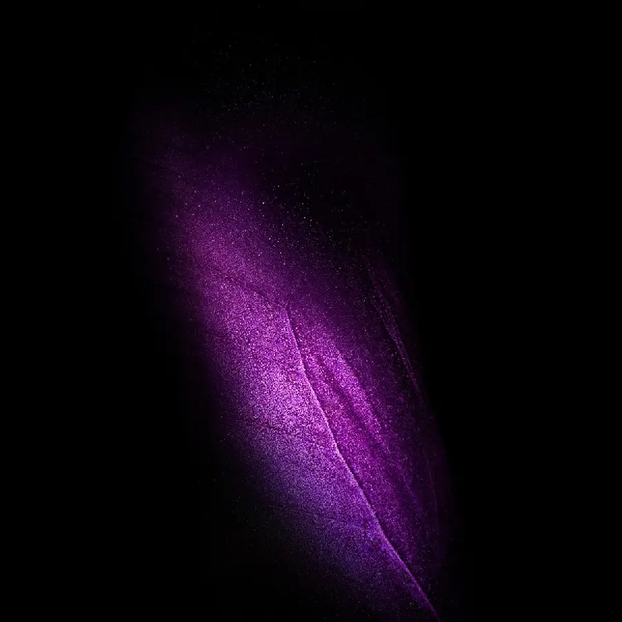 Purple Wreath Image for Galaxy Z Flip Wallpaper with Special Quality 8K 