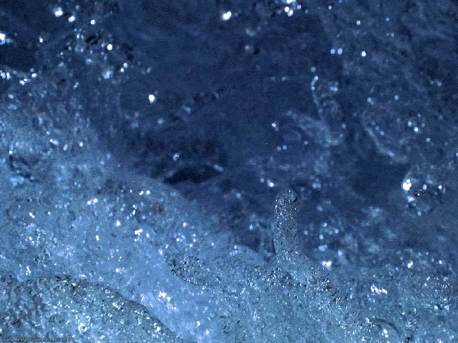Free download of a beautiful blue color image of water and fine ice crystals for computer wallpaper