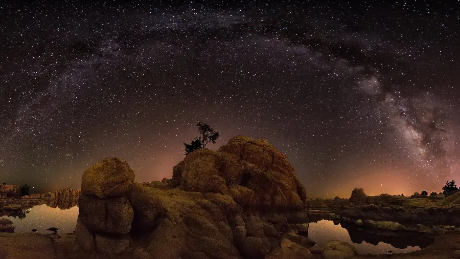Lovely Wallpaper of the Starry Night Sky