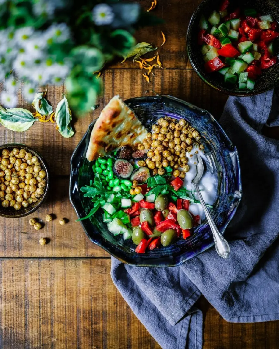 Free download of photos of cooking healthy food with dreamy details for social networks 