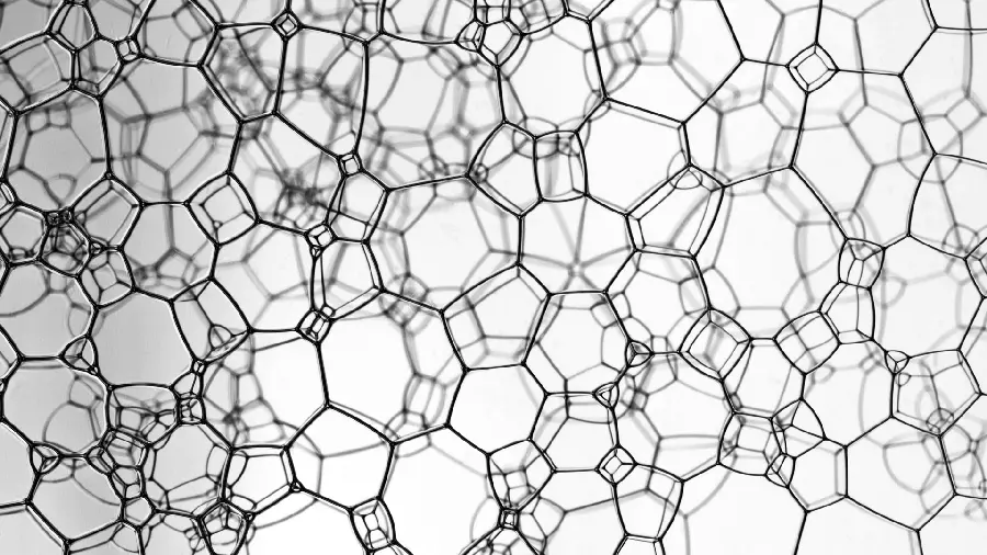 The most pure 4K black and white geometric background with a polygonal design