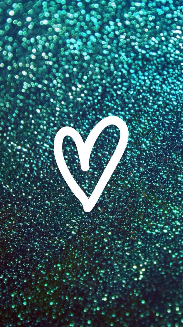 Heart wreath image suitable for iPhone and iPad background
