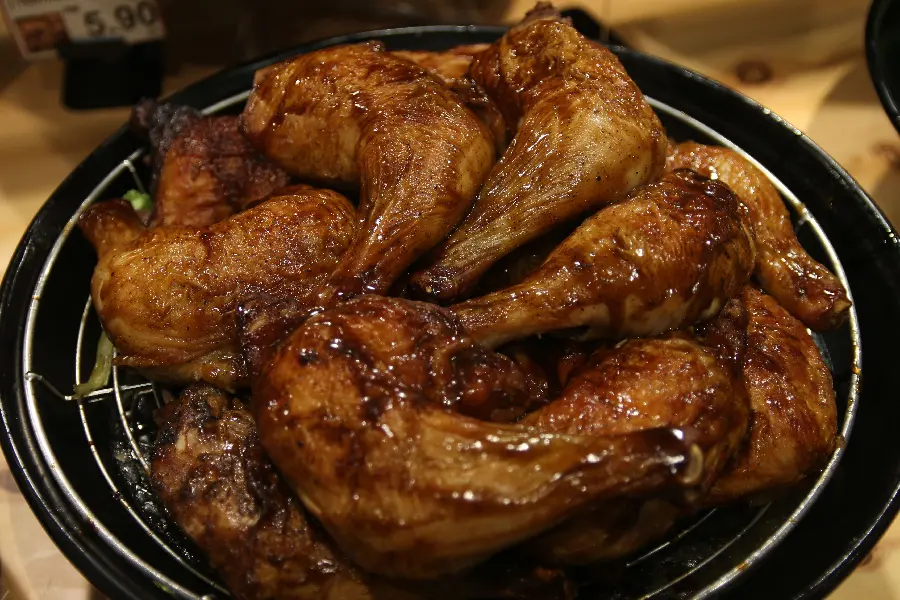 HD background of delicious crispy chicken pieces suitable for WhatsApp