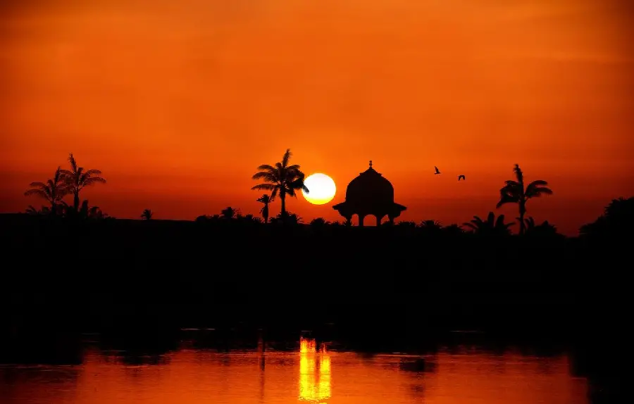 Spectacular Sunset Background on the Nile River for Laptops