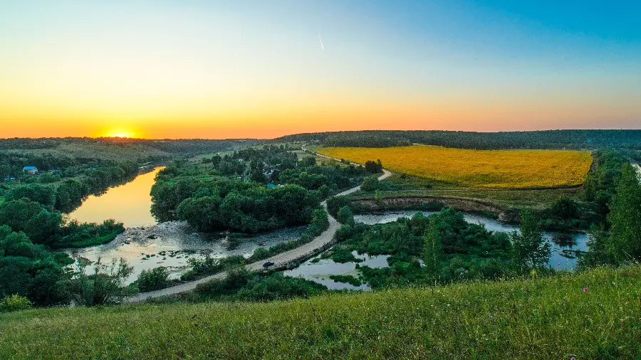 Relaxing background of lush Siberian landscape for your phone