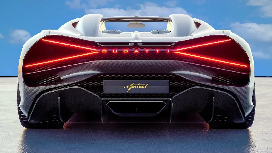 High quality rear view photo of the Bugatti Mistral