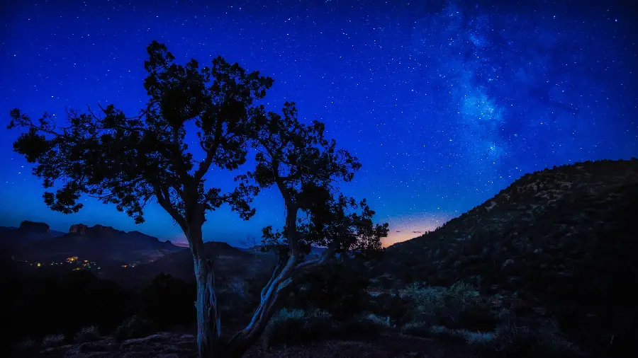 The most beautiful picture of the starry night sky with a deep blue theme