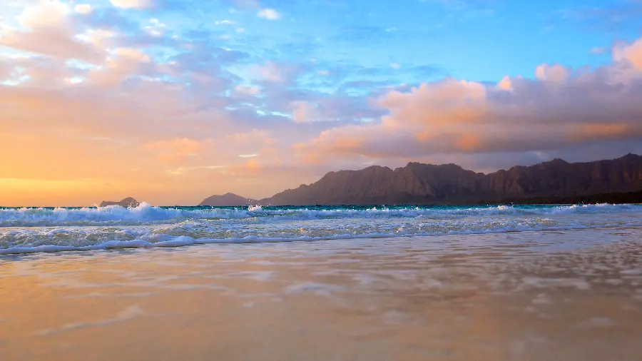 New wallpaper of a colorful sea in 8k quality 
