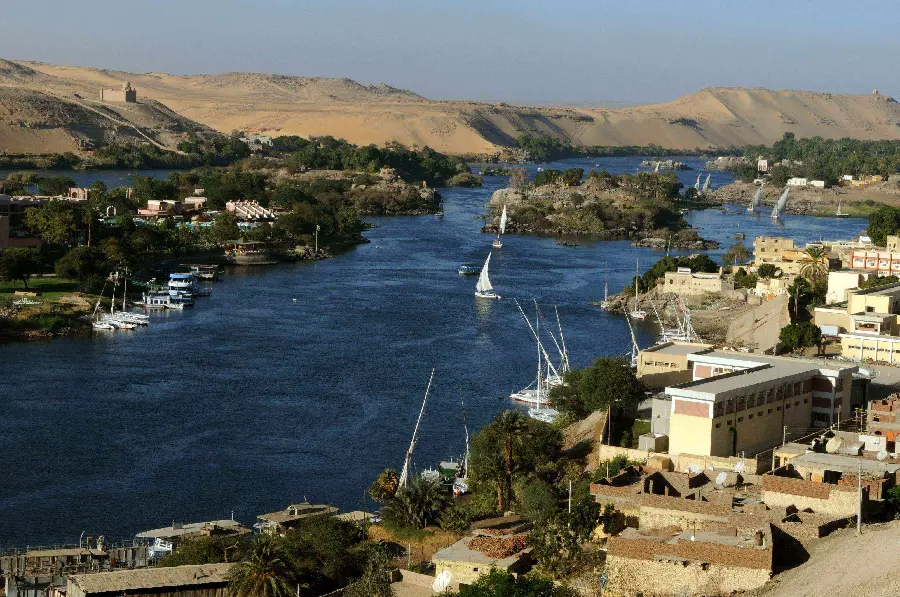 The most popular real image of the Nile River for uploading to the site
