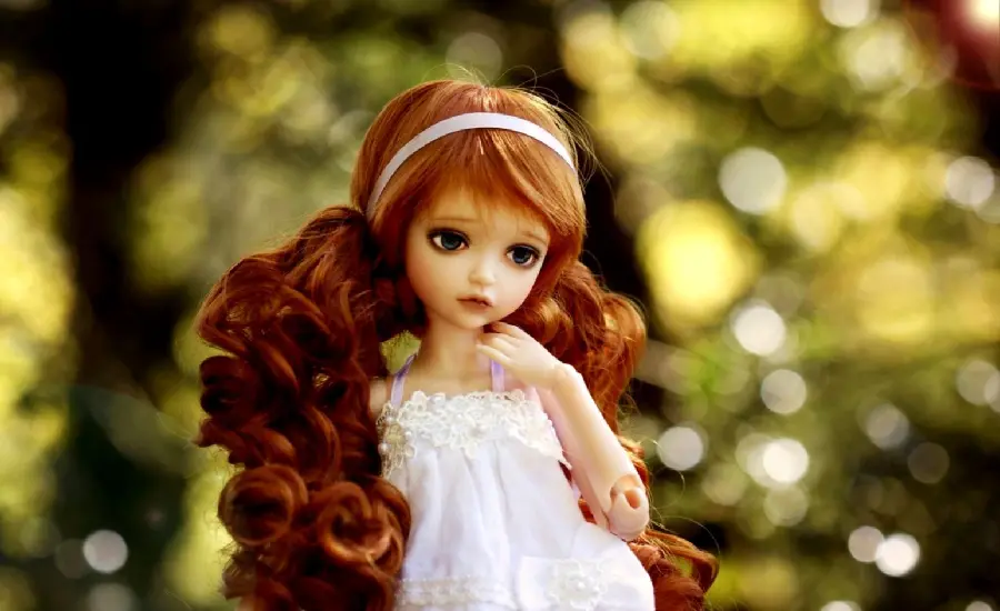 Beautiful doll girl masterpiece background for desktop 