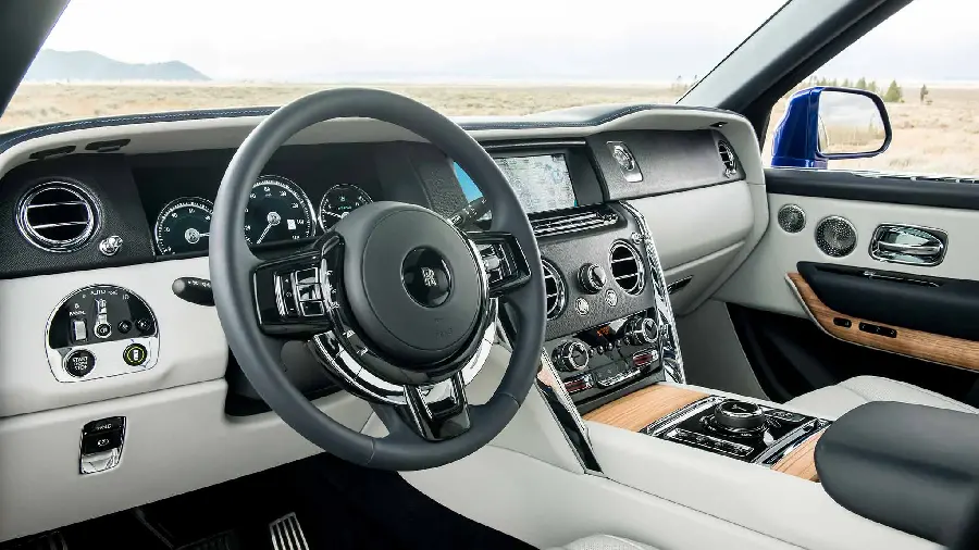 Photo Unique background with a combination of white and black colors inside the Rolls Royce
