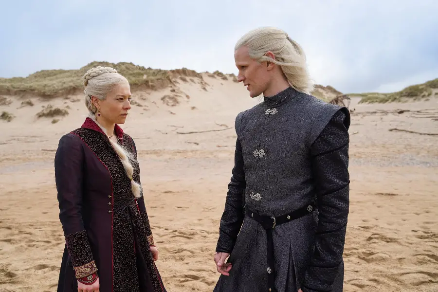 Interesting image of the Targaryens in the House of Dragons series