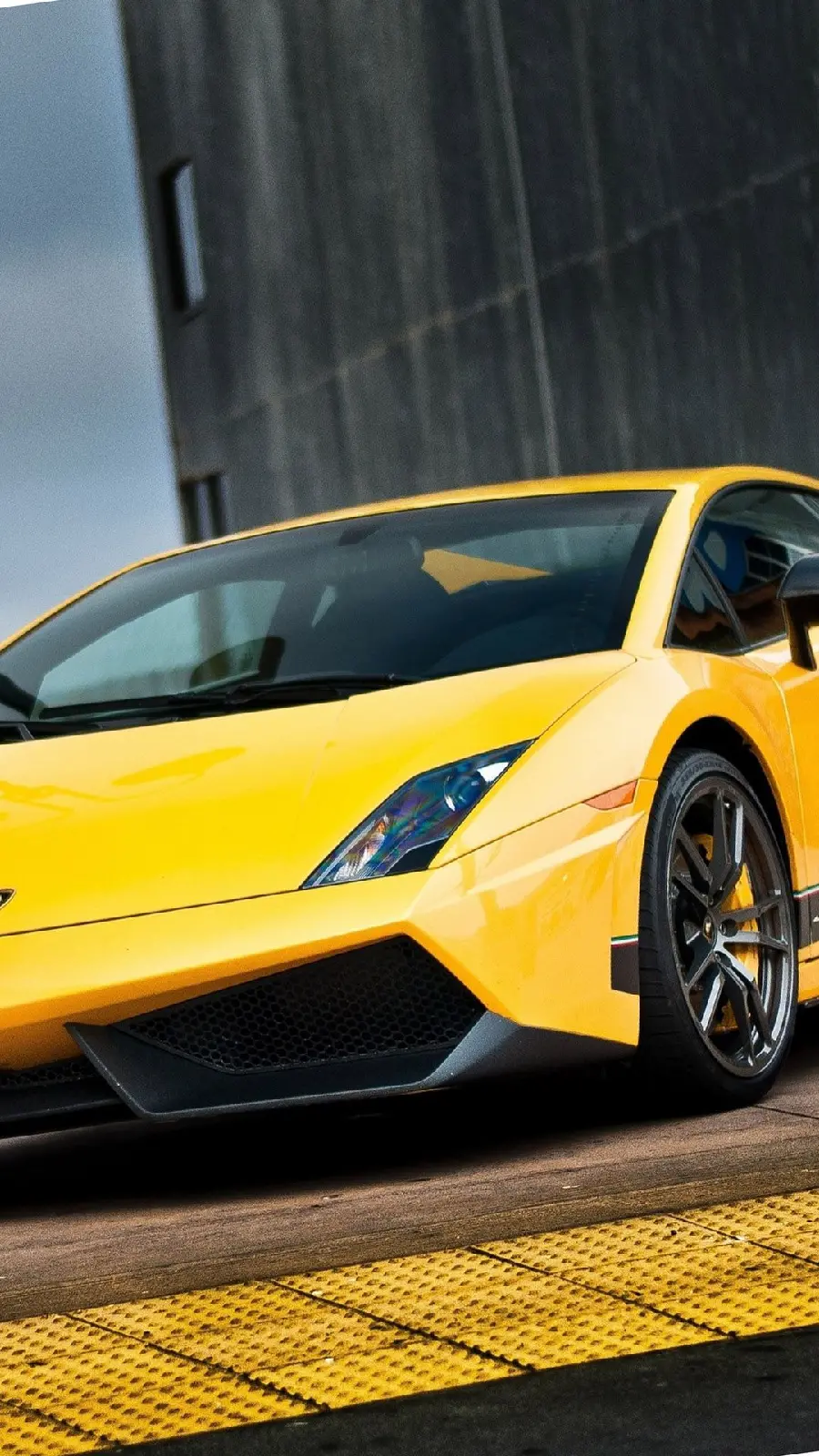 Yellow and special Lamborghini car wallpaper with sharp and magical design