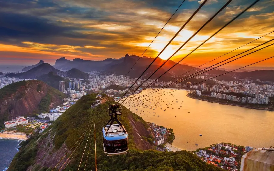 Download HD quality cute background of nature and the photo of the landscape of mountains and settlements and the moving cable car