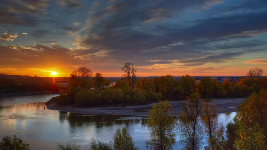 A spectacular sunset background along the lake 