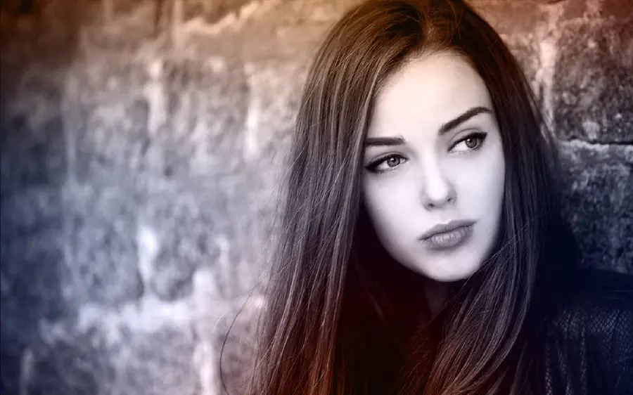 Beautiful and new girl's photo for profile without text