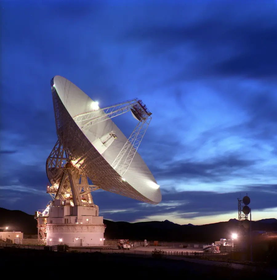 The Latest Profile Picture of Satellite Dish with HD Quality