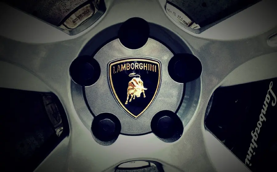 Beautiful special photo of Lamborghini car logo on the rim
